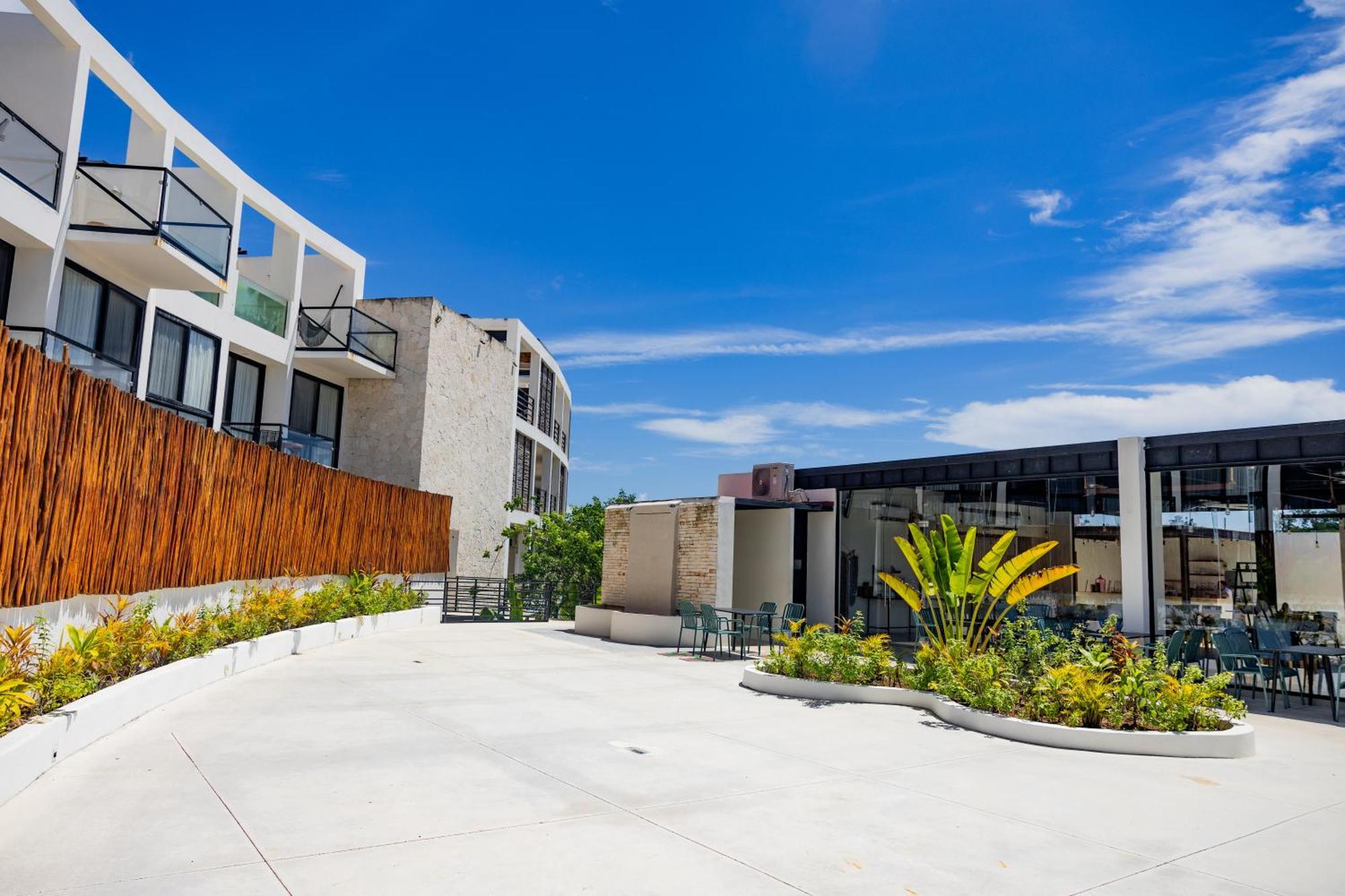 The Waves Tulum By Bnb Experience Exterior foto